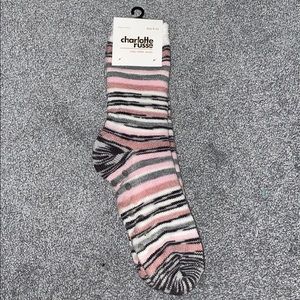 BRAND NEW cozy striped fuzzy socks! 🌸